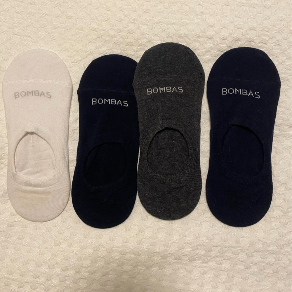 SOLD‼️ Bombas No Show Socks 4 Pack